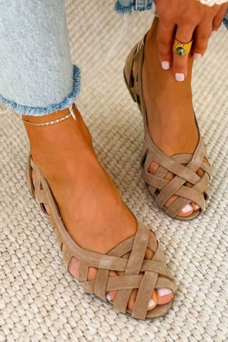 Caterina | Woven Elegance Sandals