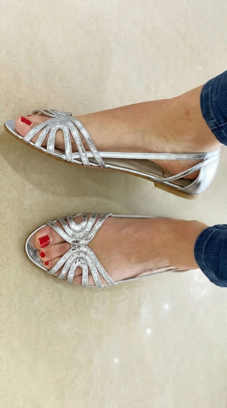 Eleonora – Golden Radiance Sandals