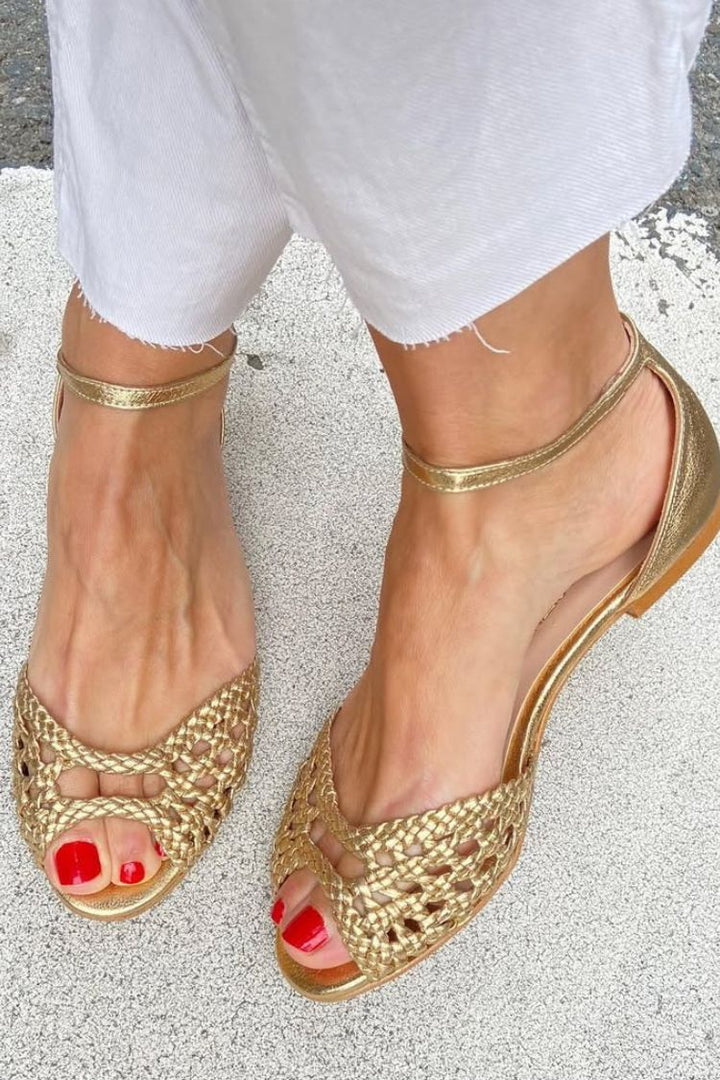 Isadora – Woven Gold Sandals