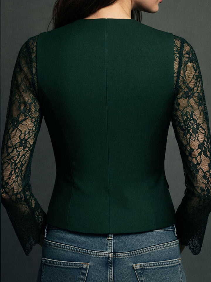 Noémie Blazer detail