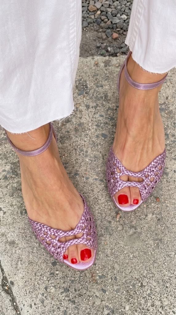 Isadora – Woven Gold Sandals