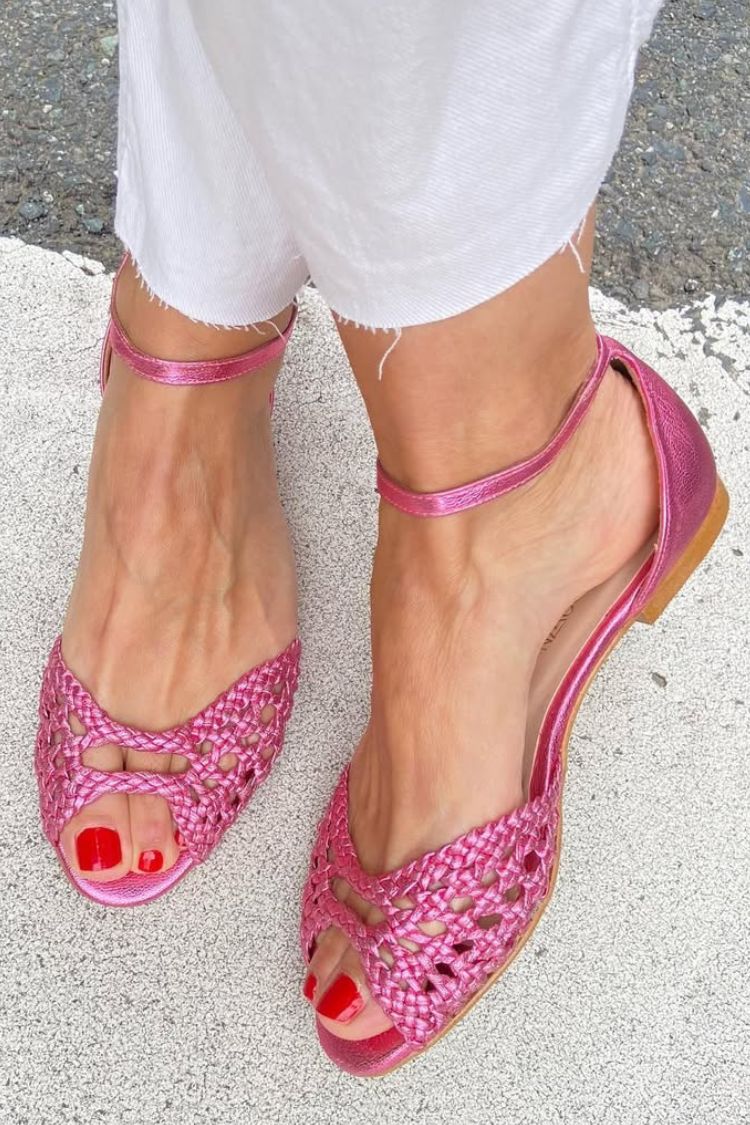 Isadora – Woven Gold Sandals