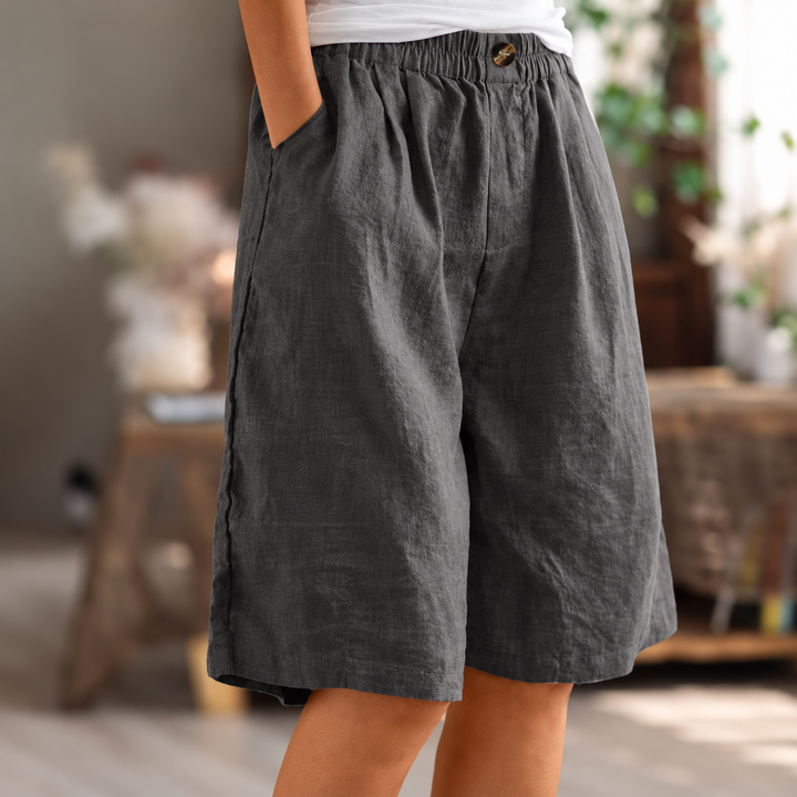 Relaxed Linen Shorts with Elastic Waist and Side Pockets