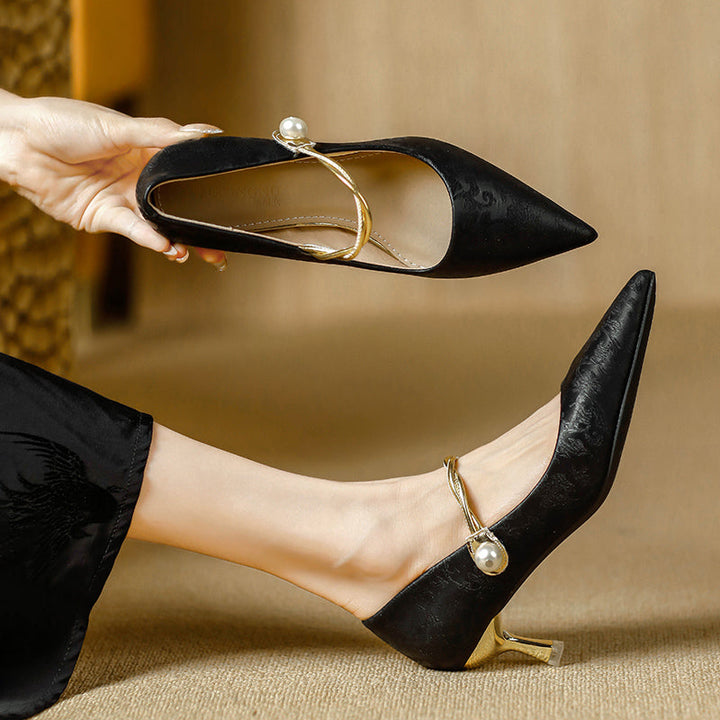Cherie | Pointed Toe Kitten Heels